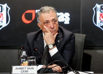 Beşiktaş’ta Başkan Çebi, kongrede aday olup olmayacağını gelecek hafta açıklayacak