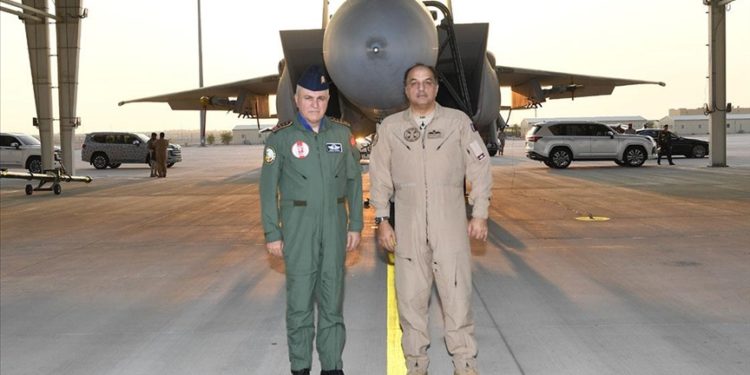 Genelkurmay Başkanı Orgeneral Gürak, Katar'da "Yırtıcı Şahin-5 Tatbikatı"na katıldı