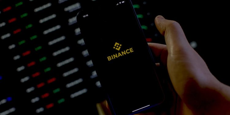 Binance, ruble bazlı işlemlerini sonlandırıyor