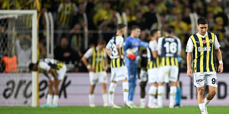 Fenerbahçe, 19 maçlık galibiyet serisinin ardından 3 maçtır kazanamıyor