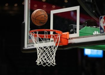 NBA'de 76ers, Thunder'ın 6 maçlık galibiyet serisine son verdi