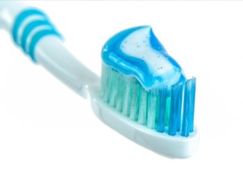 Yıllık kişi başı 1 diş fırçası ile 1 tüp macun tüketiyoruz