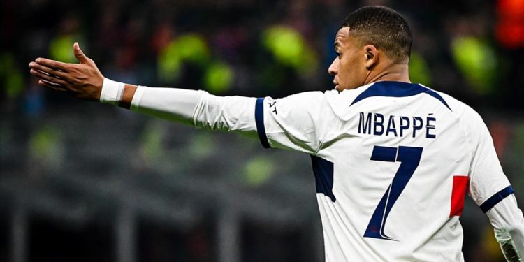 Fransa 14-0'lık galibiyetiyle rekorlara imza attı