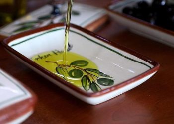 TARİŞ, zeytinyağı alım fiyatını kilogram başına 295 lira olarak belirledi