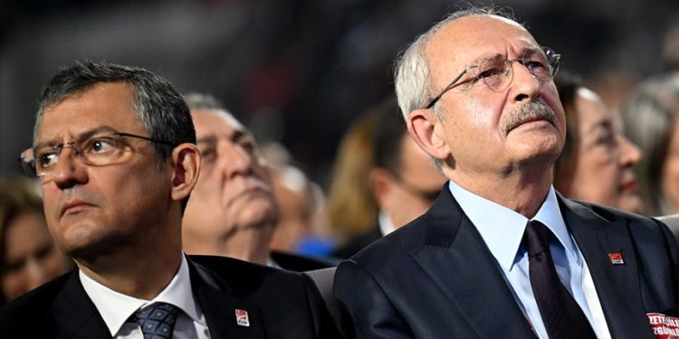 CHP'nin 38. Olağan Kurultayı'nda Kılıçdaroğlu ve Özel yarışacak