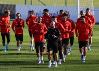 A Milli Futbol Takımı, Almanya ve Galler maçı hazırlıklarını sürdürdü