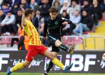 Mondihome Kayserispor-Yukatel Adana Demirspor karşılaşması 1-1 tamamlandı