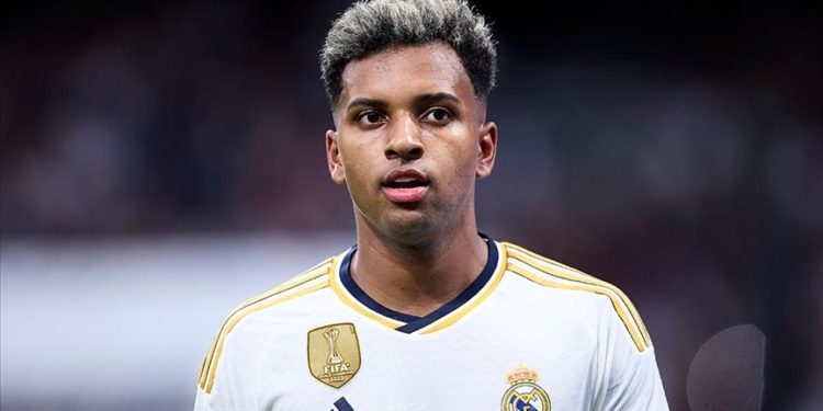 Real Madrid, Brezilyalı futbolcusu Rodrygo'nun sözleşmesini uzattı