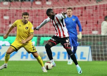Samsunspor evinde kazandı