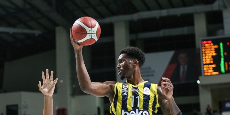 Fenerbahçe Beko, THY Avrupa Ligi'nde yarın Partizan'a konuk olacak