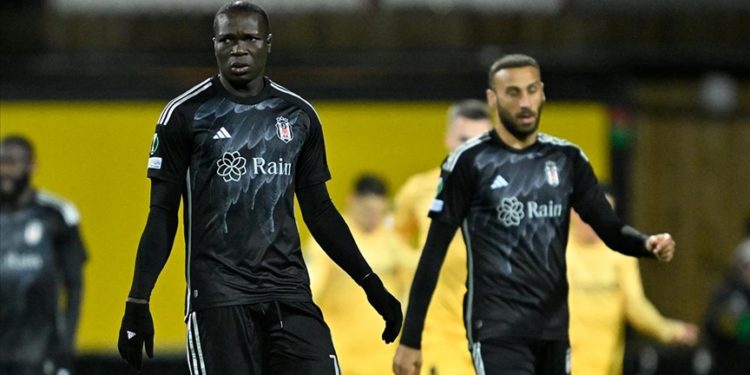 Beşiktaş'ta Vincent Aboubakar ile Cenk Tosun sakatlandı