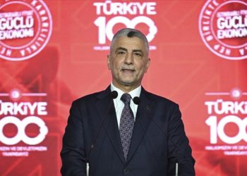 Ticaret Bakanı Bolat’tan fahiş fiyat, stokçuluk ve haksız ticaret açıklaması