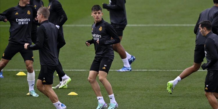 Arda Güler Real Madrid’in bugünkü antrenmanına katılmadı