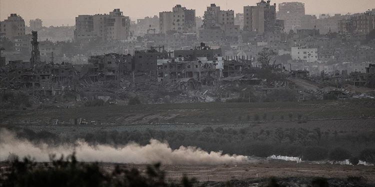 Oxfam: İsrail sivilleri vurmaya devam ederken insani yardıma erişimden bahsetmek "boş vaat"