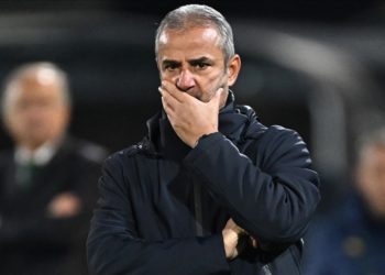 ‘Bu soğukta buraya kadar gelip bizi destekleyen taraftarlarımızı üzdük’