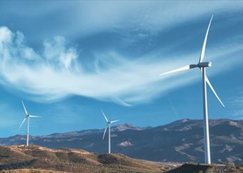 Elektrikte kurulu güç 2028'de yüzde 27 artışla 136 bin megavata ulaşacak