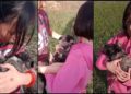 Sivas'ta minik ikizler, inek otlatırken buldukları köpek yavrusunu sahiplendi
