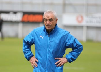 Beşiktaş'ta teknik direktörlük görevine Rıza Çalımbay getirildi