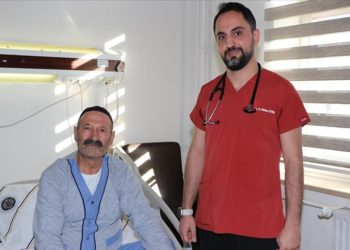 Kalp duvarı yırtılan Bingöllü hastayı, literatüre geçebilecek ameliyatla ölümden kurtardılar