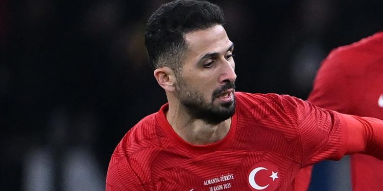Emre Akbaba, sakatlığı nedeniyle A Milli Futbol Takımı aday kadrosundan çıkarıldı