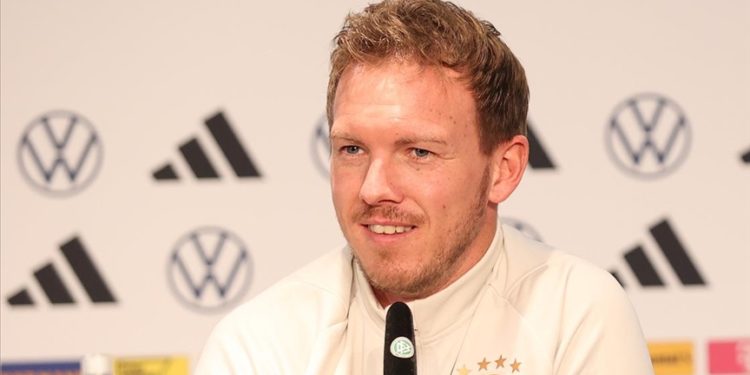 Türk Milli Takımı cesurca oynuyor ve kaleye doğrudan yolu seçiyor