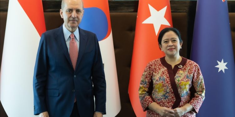TBMM Başkanı Kurtulmuş, Endonezya Temsilciler Meclisi Başkanı Maharani ile görüştü