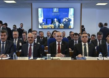 Toplumun refahını kalıcı şekilde yükseltmek için dezenflasyon programını kararlılıkla uygulayacağız