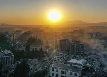 Deprem bölgesindeki yerel yönetimlere yaklaşık 40 milyar lira hibe desteğinde bulunuldu