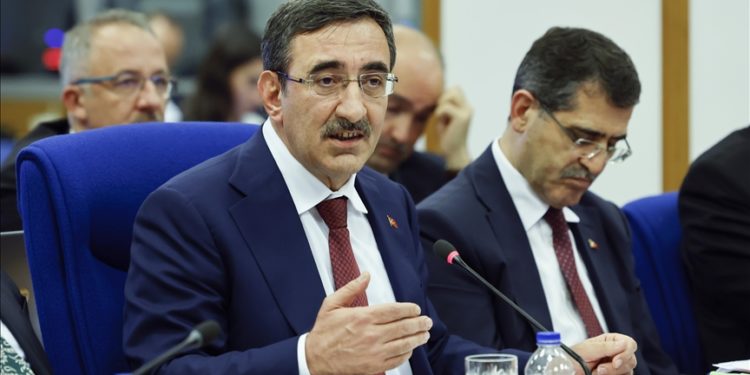 Bütçemizde deprem için 1 trilyon 28 milyar lira para ayırdık