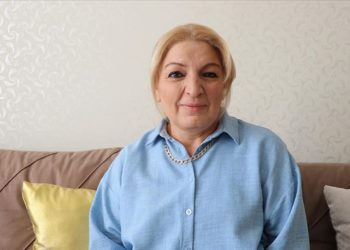 Babasını kaybettiği hastalıkla mücadele eden ağabeyini yaşatmak için böbreğini bağışladı