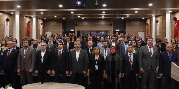 Ankara’da 26 sağlık tesisinde Sağlıklı Yaş Alma Merkezi kuruldu