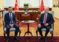 Özgür Özel genel başkanlık görevini Kemal Kılıçdaroğlu’ndan devraldı