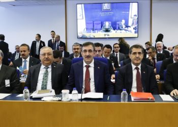 Uluslararası doğrudan yatırımların önümüzdeki dönemde ivme kazanmasını bekliyoruz