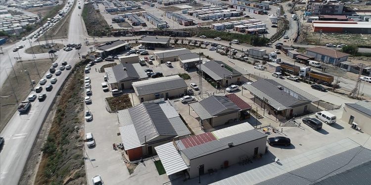 450 milyon dolarlık finansman desteği depremzede KOBİ'lerin hesabına aktarılmaya başlandı