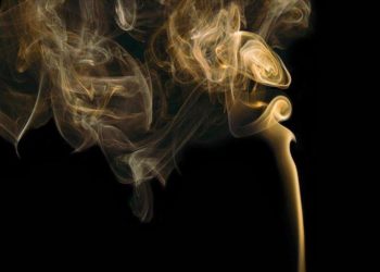 Pasif sigara içiciliği akciğer kanseri riskini yüzde 24 oranında artırıyor