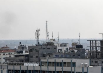 Gazze’de iletişim ve internet yeniden tamamen kesildi