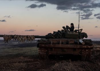 Silah üreticisi Rheinmetall satışların 2026’ya kadar ikiye katlanmasını bekliyor