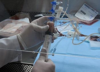 BioNTech CEO'su Prof. Dr. Şahin, ilk mRNA tabanlı kanser aşılarının 2030'dan önce onaylanmasını bekliyor