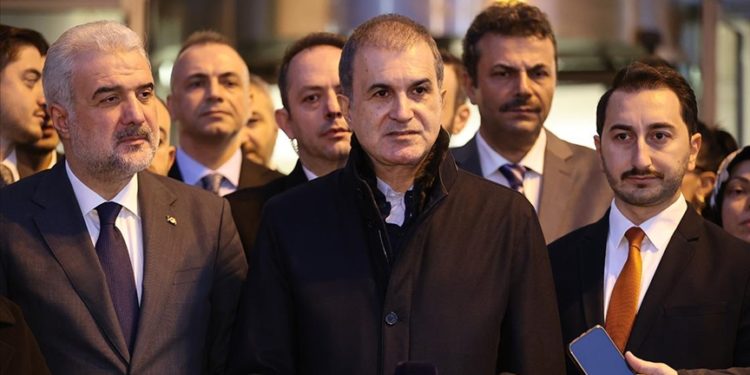 AK Parti İstanbul İl Teşkilatında yerel seçimler için temayül yoklaması