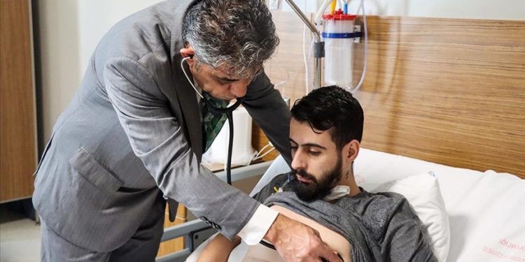 Adana Şehir Hastanesi, kalp ameliyatında "minimal invaziv" yöntemini uygulamaya başladı