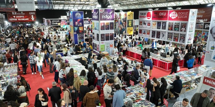 Antalya Kitap Fuarı, 1 milyondan fazla kişiyi ağırladı