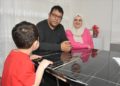 Koruyucu ailesi oldukları Çağrı’nın sevgisiyle Edip’e de gönüllerini açtılar