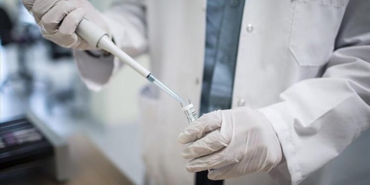 Türkiye’de iki yılda 2,6 milyonun üzerinde bebek ve evlenecek çifte SMA taraması yapıldı