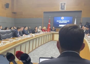 TBMM Dijital Mecralar Komisyonu “TikTok” temsilcilerini dinledi