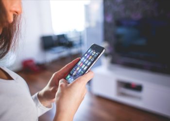 Araştırma: Sosyal medya kullanımını günlük 30 dakika azaltmak, zihin sağlığını geliştiriyor