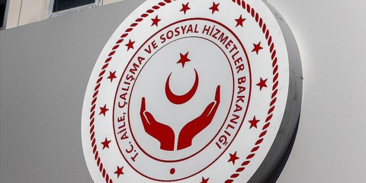 Aile ve Sosyal Hizmetler Bakanlığından “bebeğin istismarı” iddiasına ilişkin açıklama
