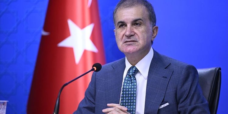 Bütün kulüplerimizin şiddeti reddetmesi ve topyekun bir tutum alması gerekir