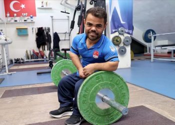 “Minik Herkül” Paris Paralimpik Oyunları’na altın madalya hedefiyle hazırlanıyor