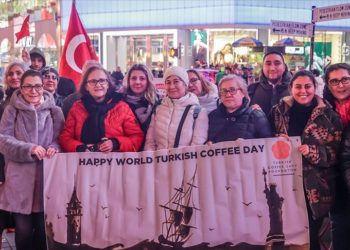 New York'taki Times Meydanı'nda Dünya Türk Kahvesi Günü kutlaması