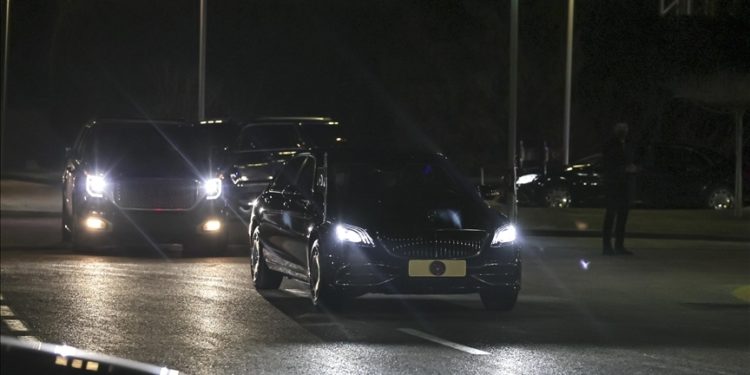 Cumhurbaşkanı Erdoğan Katar'daki temaslarının ardından yurda döndü